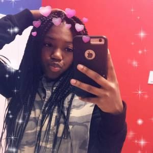 Meet your Posher, Britney